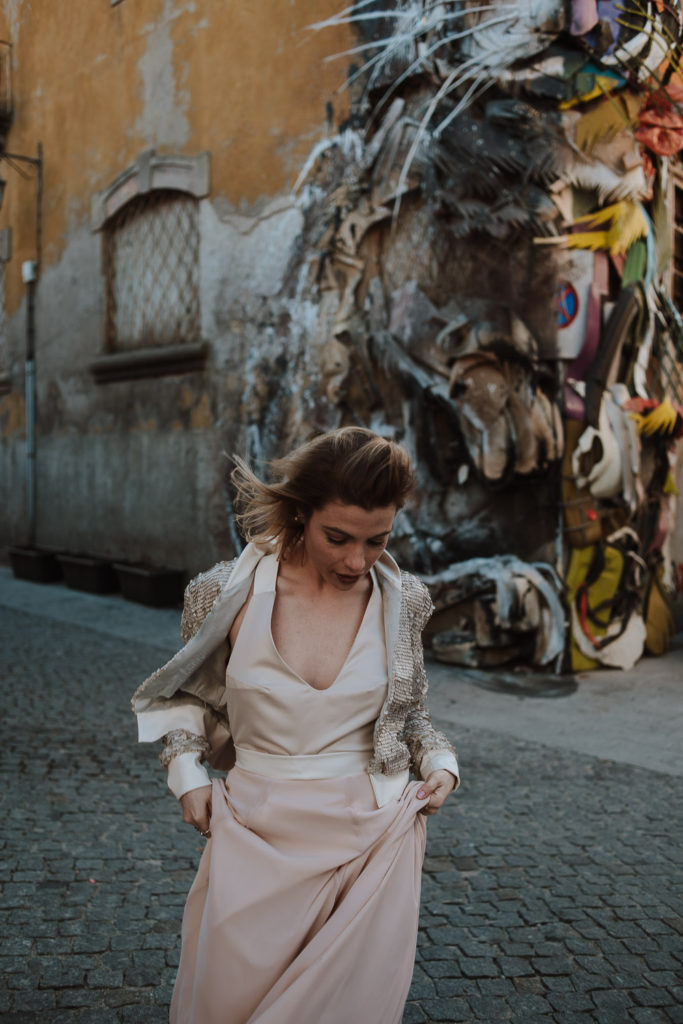 urban art rabbit and Alice bride - brides inspiration wedding photographer