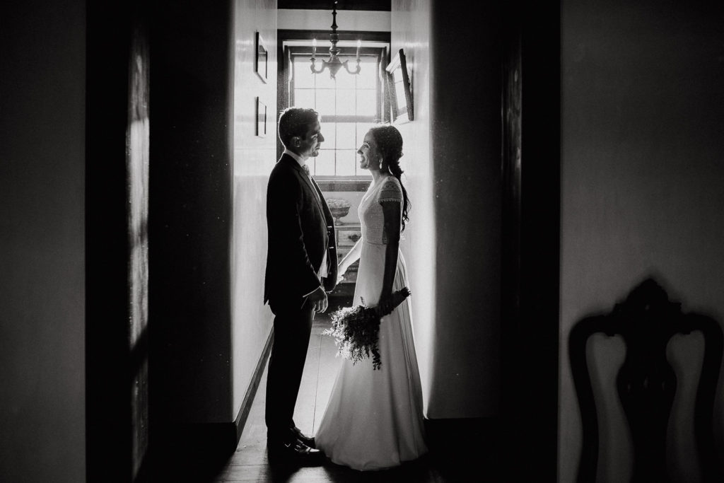 couple in shear light - solar de pancas wedding photographer