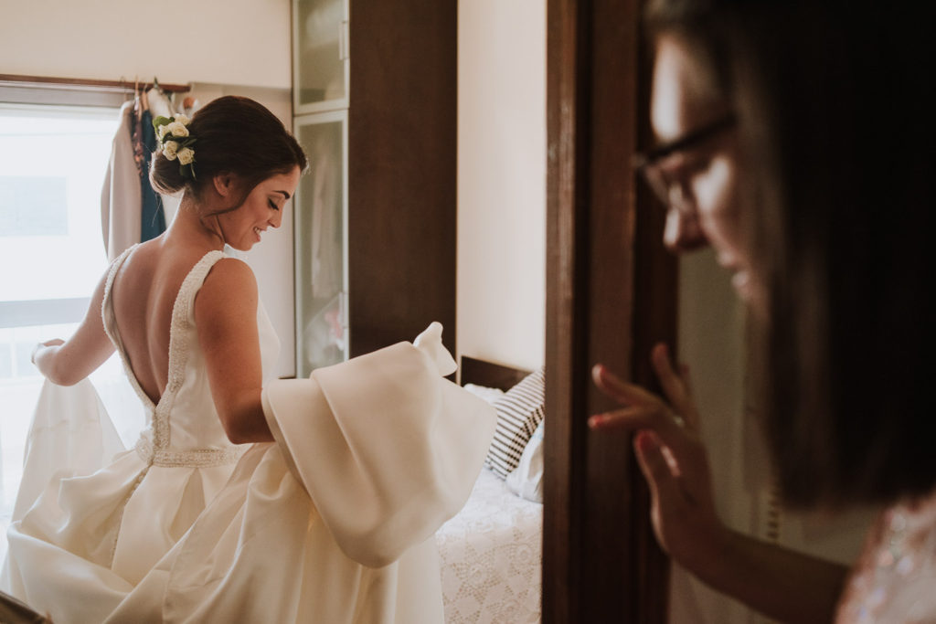 bride at the house casa de reguengos wedding photographer