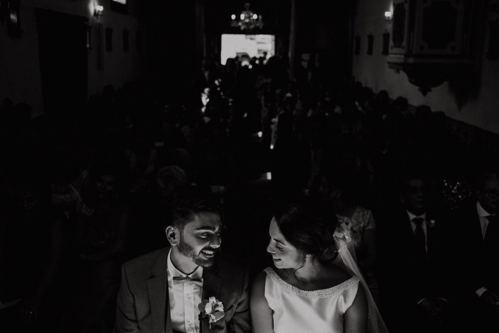 couple at church casa de reguengos wedding photographer