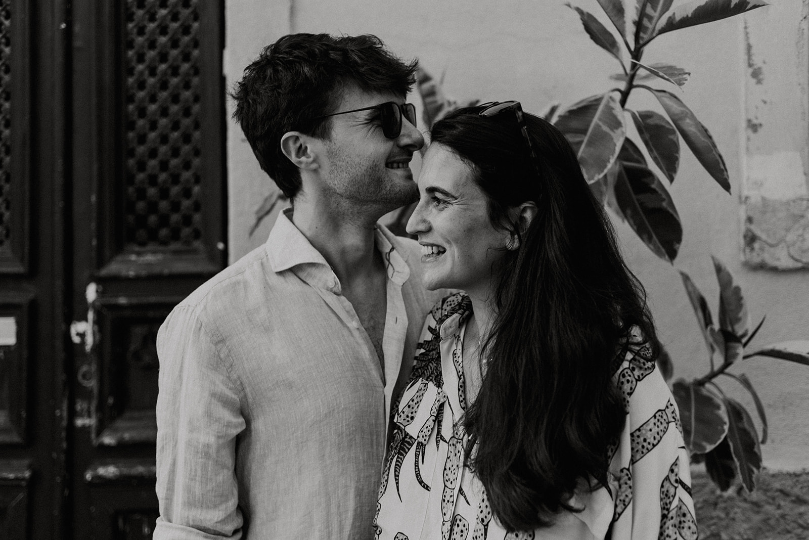 lisbon engagement photograph