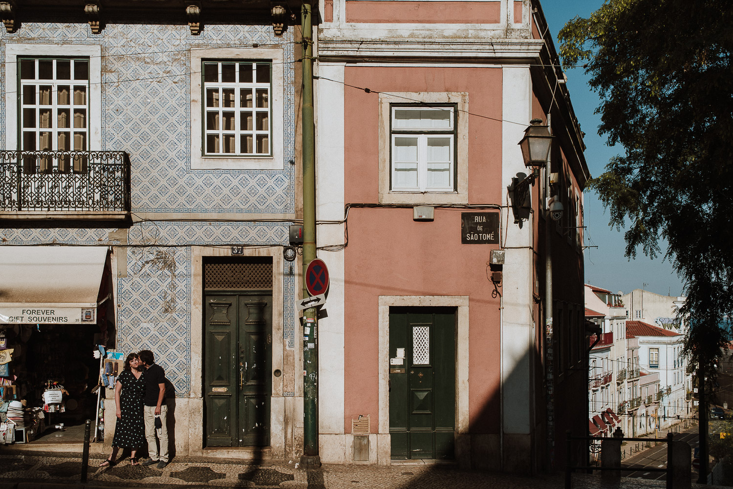 lisbon engagement photographer